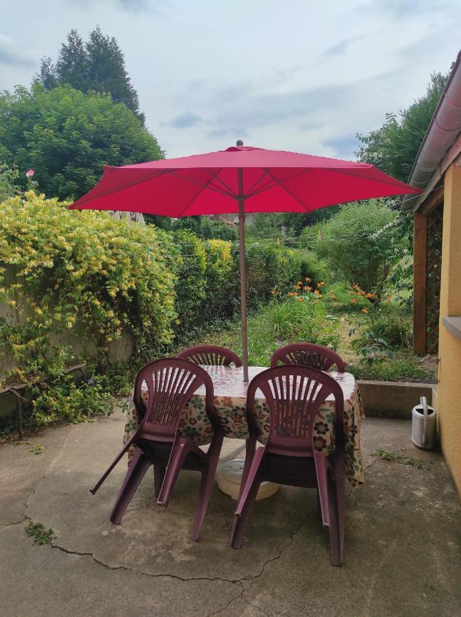 Cour Et Jardin Villa Revin  Dış mekan fotoğraf