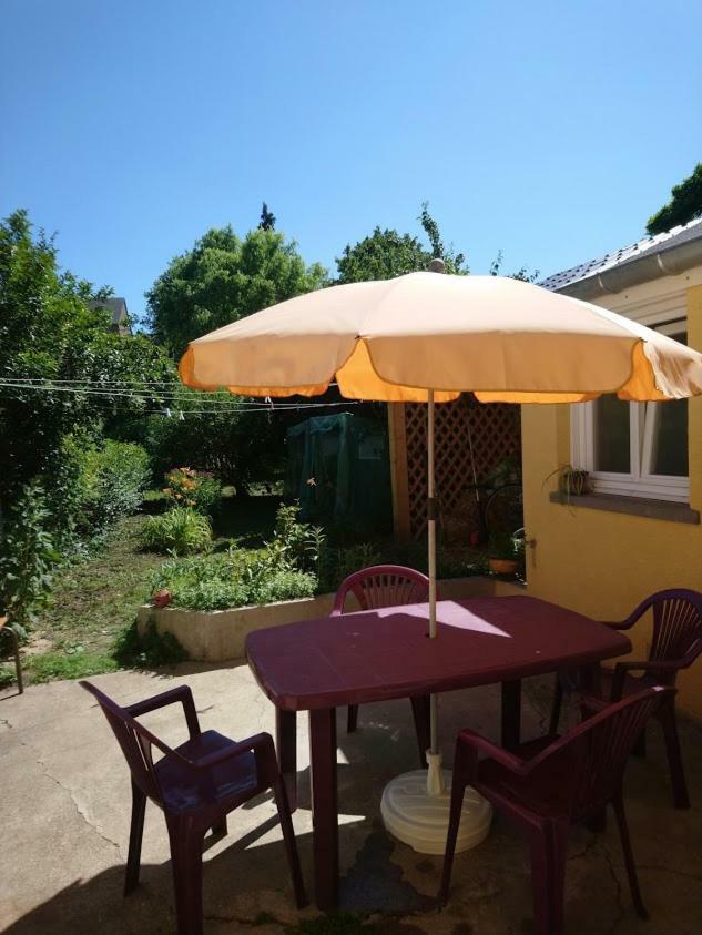 Cour Et Jardin Villa Revin  Dış mekan fotoğraf